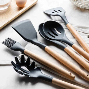 12Pcs/Set Wooden Handle Silicone Kitchen Utensils With Storage Bucket High Temperature Resistant And Non Stick Pot Spatula Spoon - megapoint.com